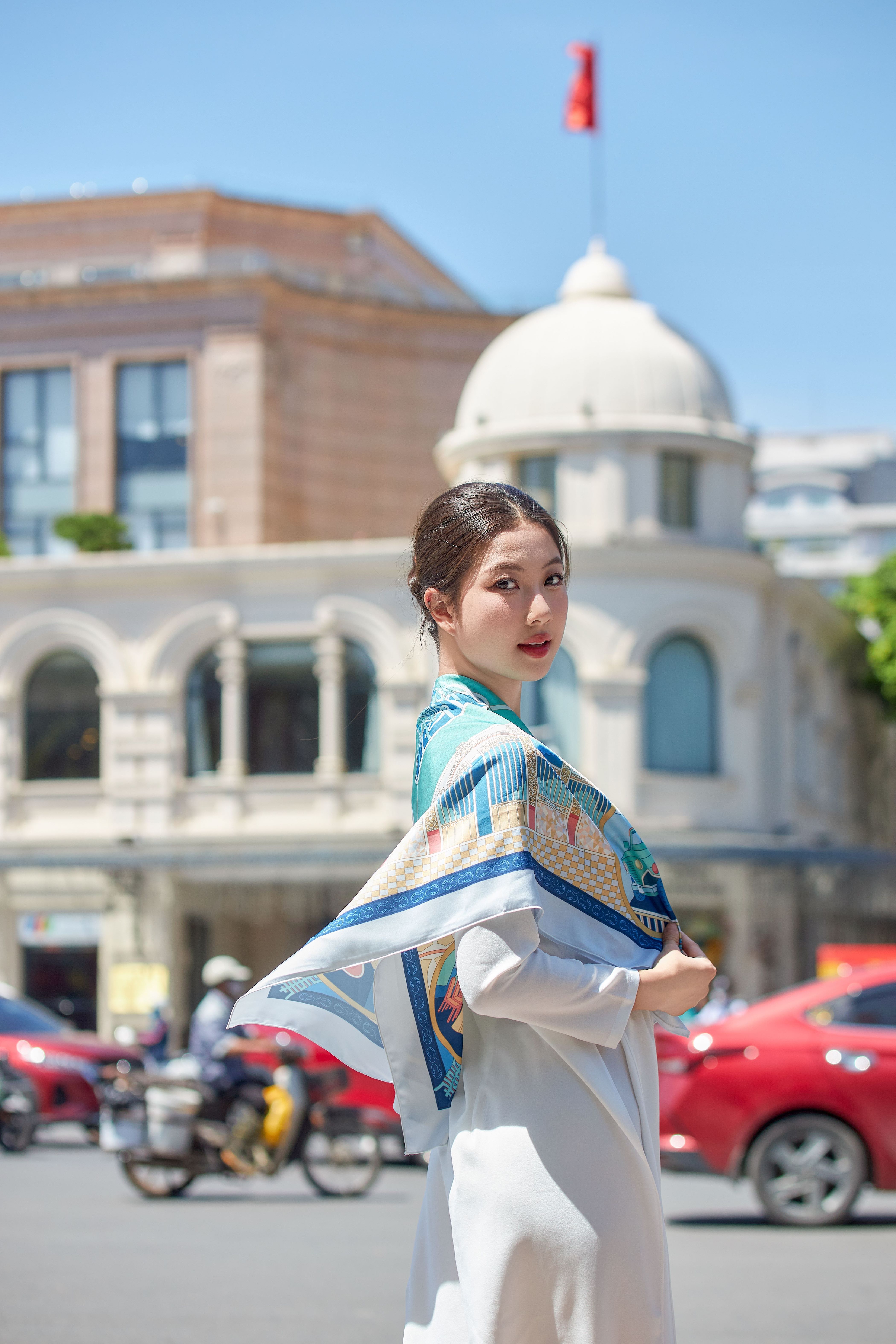 Khăn lụa cao cấp - Quà tặng doanh nghiệp